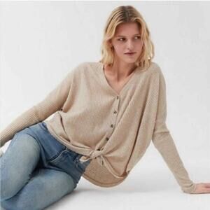 Urban Outfitters Waffle Knit Henley Thermal Oatmeal Cream Top Size Large